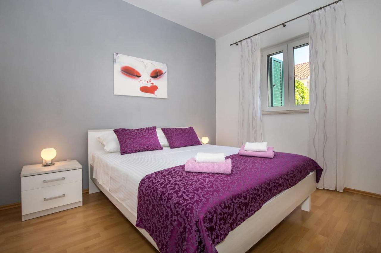 Apartmani Filipic 波尔 外观 照片