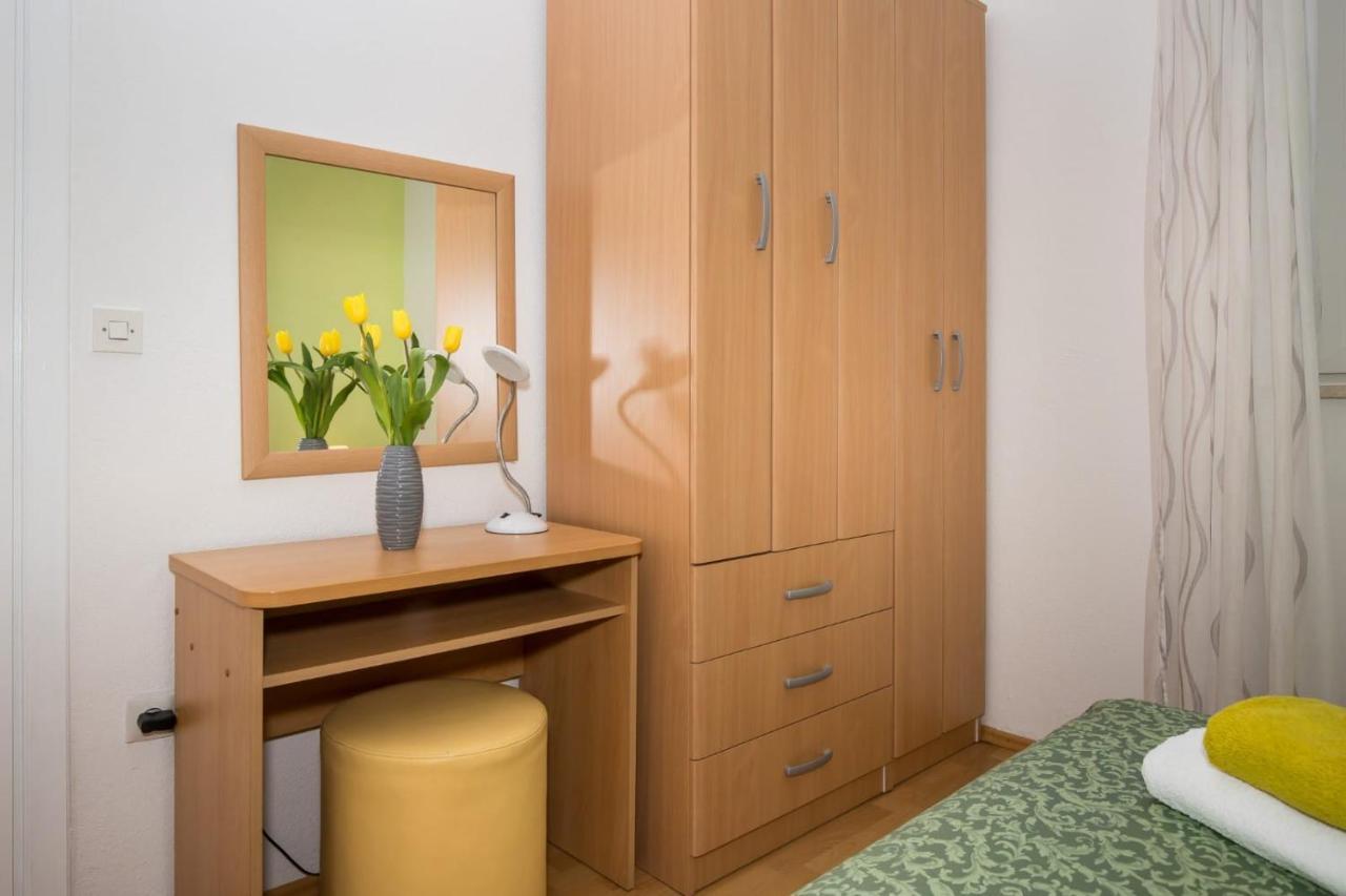 Apartmani Filipic 波尔 外观 照片