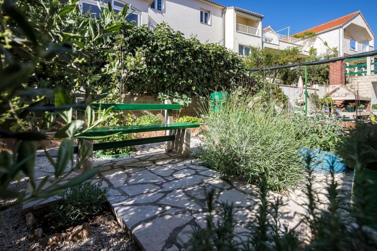 Apartmani Filipic 波尔 外观 照片
